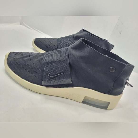 NIKE AIR FEAR OF GOD MOCCASIN BLACK SHOES MEN'S SIZE 11 AT8086-002 - Picture 10 of 15